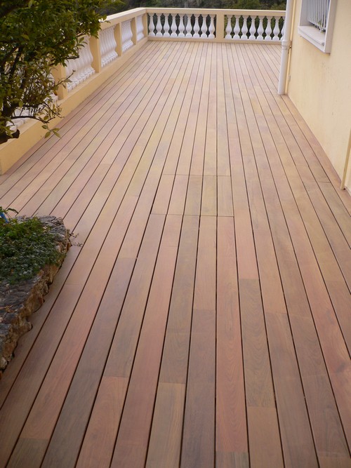 Lames de terrasse IPE avec fixation invisible
